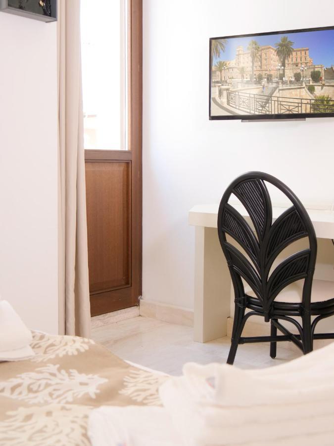 Oidu - Cagliari Suites Zewnętrze zdjęcie
